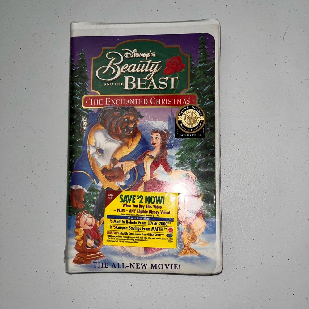 NWT Sealed Disney’s Beauty & The Beast The Enchanted Christmas VHS